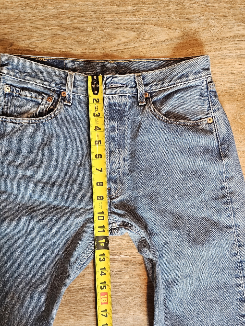 🔥Vintage Y2K Levi's 501 Jeans 32x33 Button Fly Made in Colombia 06/00 Tag 32x36 - Picture 10 of 16